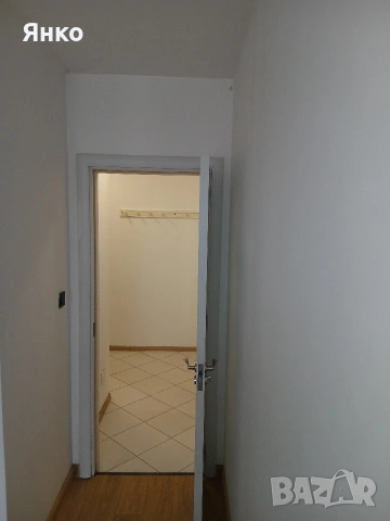 Качественно и бързо боядисване,шпакловка,и други ремонти,на ниски цени, снимка 8 - Ремонти на къщи - 54023382