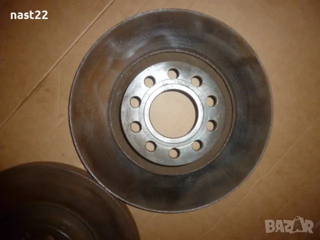 Предни дискове за Шкода Суперб 2.5 163 к.с, снимка 2 - Части - 50412074