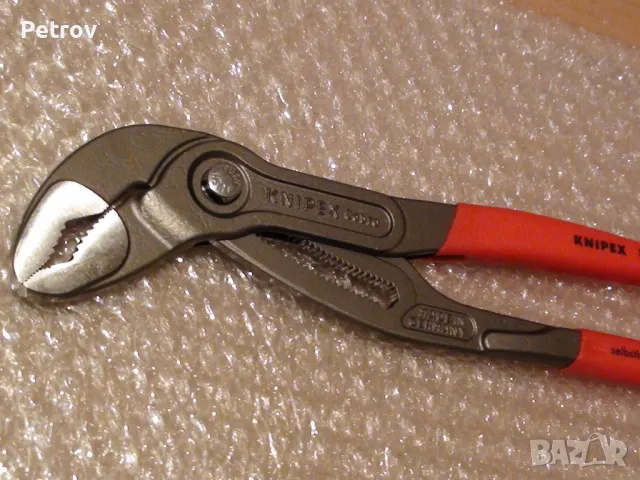 KNIPEX 87 01 300 Cobra - Made in Germany - ЧИСТО НОВИ Клещи Гарги / Директно от Германия / ORIGINAL , снимка 6 - Клещи - 44687567