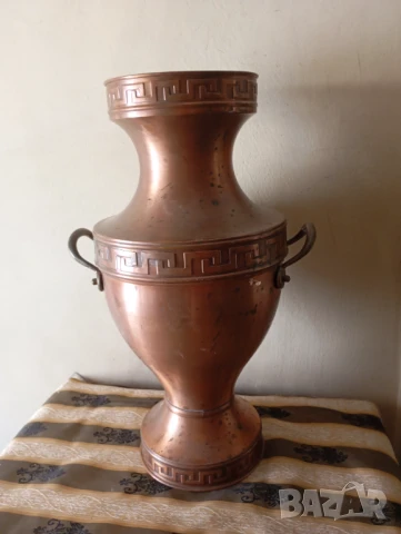 Голяма ваза,поставка за чадъри в стил арт нуво