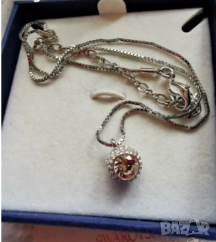 Сваровски Swarovski колие, снимка 3 - Колиета, медальони, синджири - 33404596