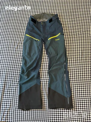 Мъжки хардшел панталон Bergans Senja 3L Pants Orion Blue 2023 размер С, снимка 2 - Спортни дрехи, екипи - 46916328