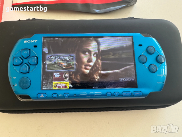 PSP 3000 Vibrant Blue - хакнато с 32GB карта, снимка 3 - PlayStation конзоли - 53788140