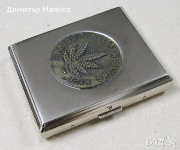 Метална табакера 9,5/8 см за 2 реда 9 см цигари, запазена, снимка 3 - Табакери - 45510799