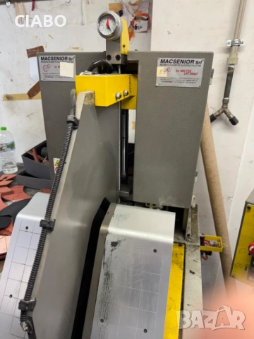 CAMBRATRICE - Машина за скъмброване на кожа – индустриална | Намалена цена, снимка 2 - Други машини и части - 54167104