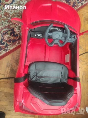 Перфектна Акумулаторна кола с родителски контрол и зарядно , снимка 6 - Детски велосипеди, триколки и коли - 54092931