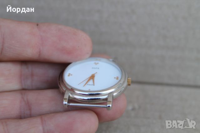 Стар Руски неизползван кварцов часовник ''Заря'', снимка 3 - Други ценни предмети - 46460599