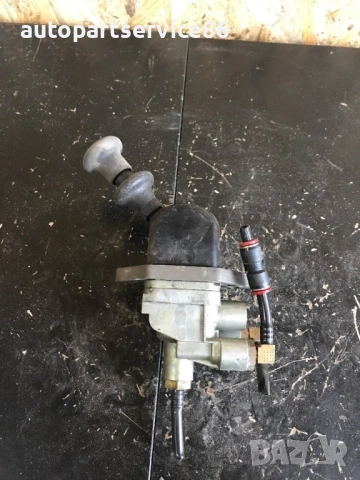 Вентила за ръчна спирачка за Mercedes Atego A0034307281 