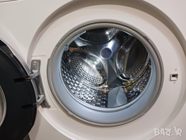 Пералня със сушилня BOSCH HomeProfessional - 7/4 кг, снимка 8 - Перални - 52938003