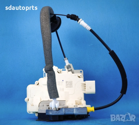 Брава задна дясна A3 A6 4G A7 4G8 Q7 4G0839016