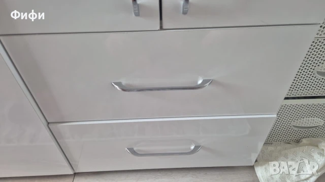 Гардероб за дрехи, снимка 3 - Гардероби - 50741596