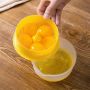 Уред за разделяне на жълтъци от белтъци на яйцата