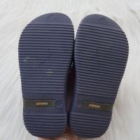 Детски джапанки Adidas №28/29 , снимка 8 - Детски сандали и чехли - 45151596