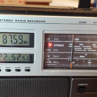 Grundig RR1020 international-стерео ретро радиокасетофон, снимка 3 - Радиокасетофони, транзистори - 45369486
