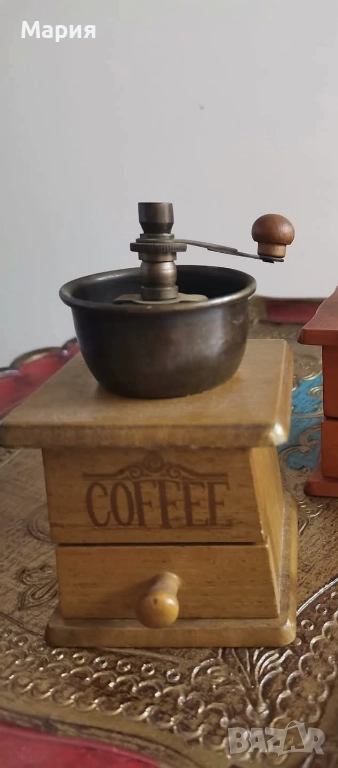 Ретро ръчна кафемелачка , снимка 1