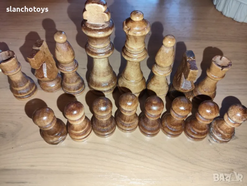 Големи дървени фигури за шах, снимка 1