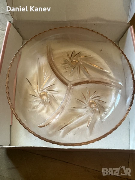 Плато с три отделения, снимка 1