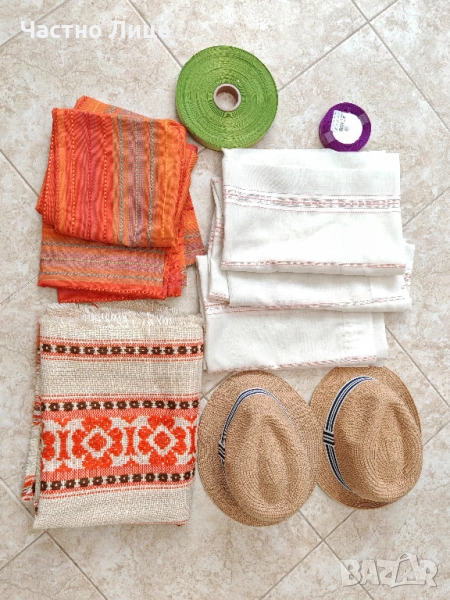 Лот Покривки, Шапки и Сатенени Ширити, снимка 1