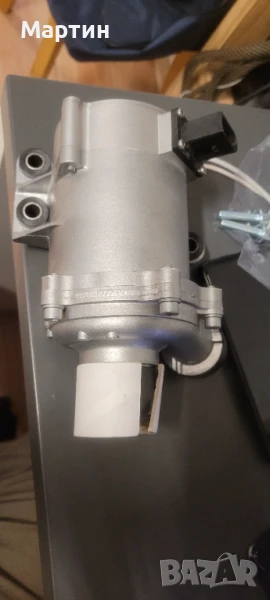 Комплект водна помпа SIL и термостат Mahle за BMW N20B20, снимка 1