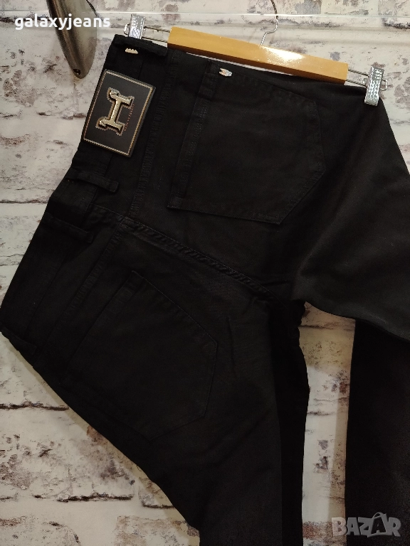 Hermes- черни прави дънки, класика, неизбелени, мек деним с еластан, снимка 1