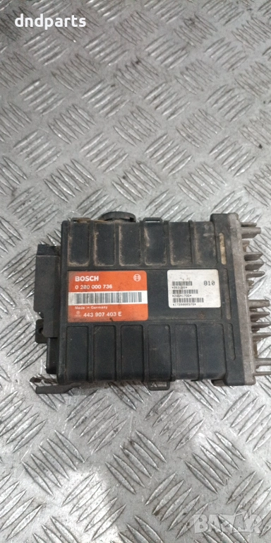 Компютър VW Passat 1.8i 1992г. 0280000736 443907403E , снимка 1