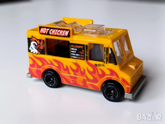 Hot Wheels Quick Bite – Hot Chicken Food Truck, снимка 3 - Колекции - 51915909