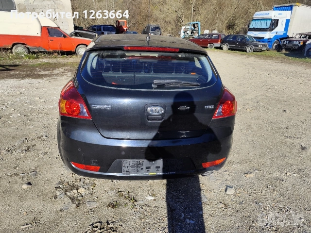 Кия Сеед На Части, снимка 4 - Автомобили и джипове - 53513790