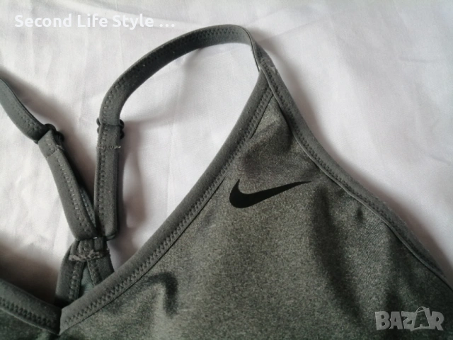 Nike Dri-Fit оригинално дамско спортно бюстие р-р S, снимка 3 - Корсети, бюстиета, топове - 53452613