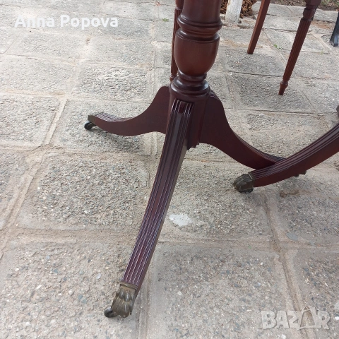 Винтидж разтегателна маса с четири стола, снимка 5 - Антикварни и старинни предмети - 53790776