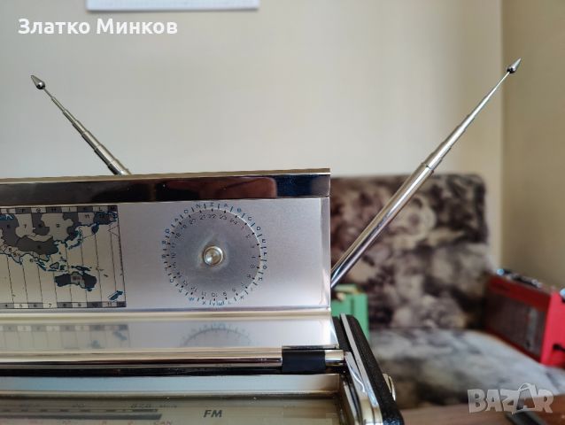 Philips Antoinette Transworld de Luxe L6X38T - The James Bond Radio, снимка 4 - Радиокасетофони, транзистори - 45191307