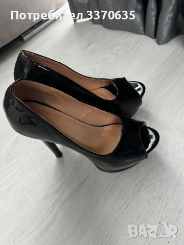 Дамски черни високи обувки на висок ток, 38 номер, снимка 3 - Дамски обувки на ток - 45567302