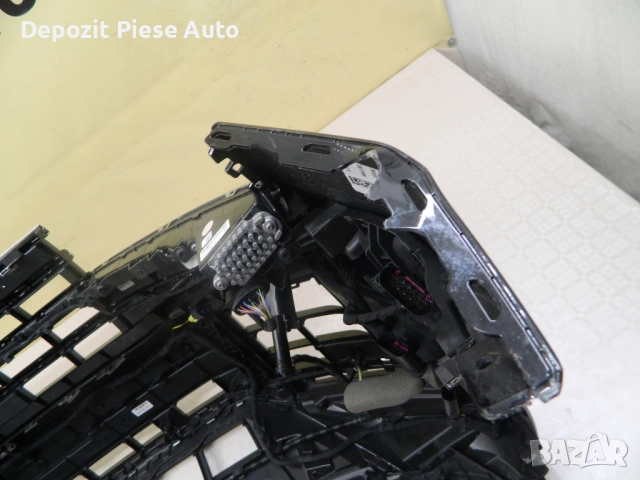 Предна броня VW Touareg 3 facelift, 2023, 2024, оригинален код 76080721G, снимка 4 - Части - 52048258