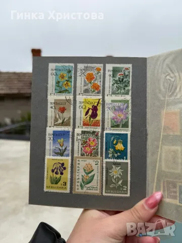 Малък класьор с различни пощенски марки, снимка 7 - Филателия - 50007431