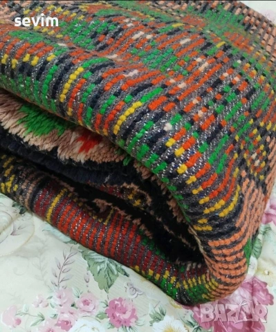 Вълнен китеник с размери 180 на 200 см, снимка 2 - Декорация за дома - 53790615