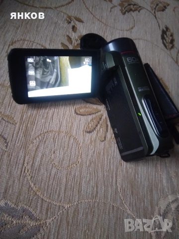 Предлагам видео и фото камера JVC Everio , снимка 5 - Камери - 52774697