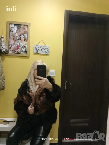 палтенцето е от естествен косъм , снимка 7 - Палта, манта - 53616953