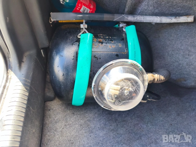 Опел Вектра 1.6 GPL, снимка 10 - Автомобили и джипове - 54289930