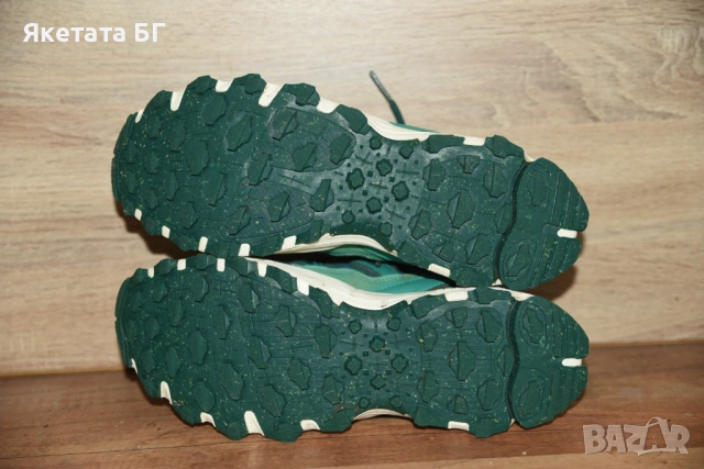 Adidas оригинални маратонки размер 42 2/3, снимка 5 - Маратонки - 53844932