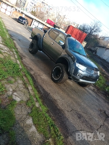 Митсубиши L 200 178 к.с, снимка 2 - Автомобили и джипове - 52683352