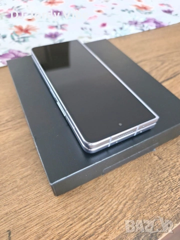 Samsung fold 5 / 512GB / светло син, снимка 2 - Samsung - 54261186