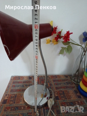 Лампа, снимка 3 - Настолни лампи - 51708573