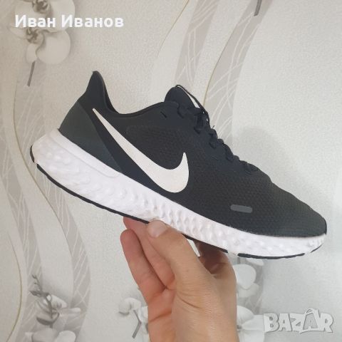 Маратонки Nike Revolution 5 номер 41,5 -42, снимка 13 - Маратонки - 44499440