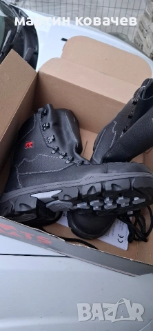 зимни обувки чисто нови, снимка 2 - Мъжки боти - 53376998