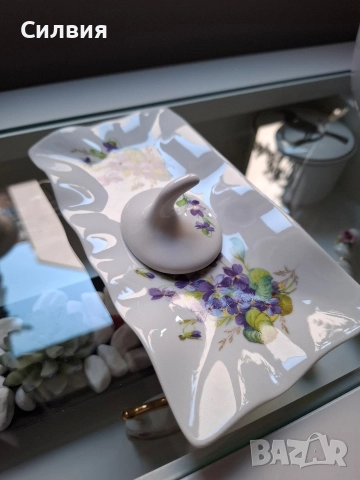 Порцеланов сет , снимка 2 - Антикварни и старинни предмети - 52930502