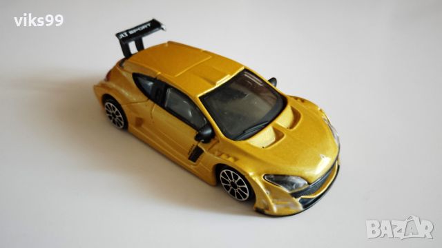 Bburago Renault Megane - Street Fire 1:43, снимка 6 - Колекции - 46136021