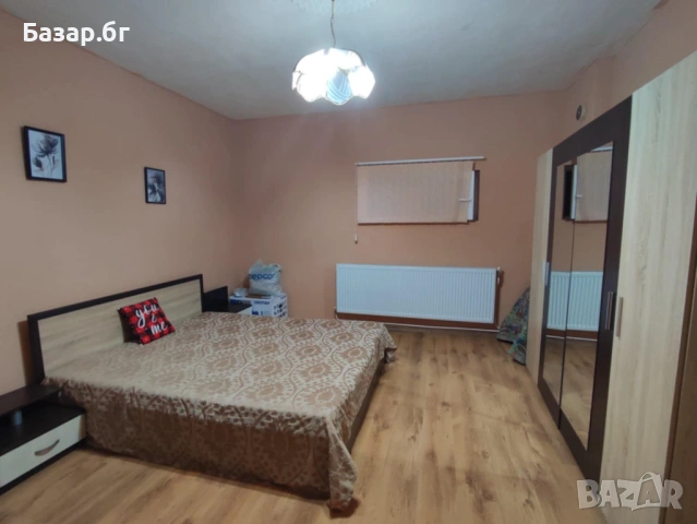 Едноетажна къща в гр. Гълъбово, снимка 5 - Къщи - 53878465