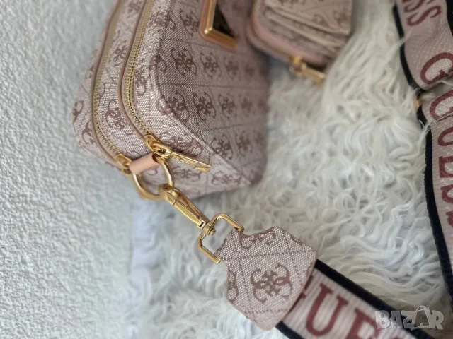 ⭕️Най-висок клас дамски комплекти Guess
, снимка 5 - Чанти - 46972142