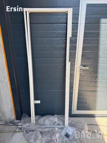 Оригинален комарник за Кемпер CARTHAGO (Чисто нов) ( с монтажни елементи) Цена 550.00 лева, снимка 17 - Къмпинг мебели - 51581095