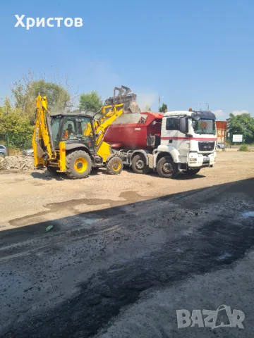 Услуги с комбиниран багер и самосвали, снимка 1