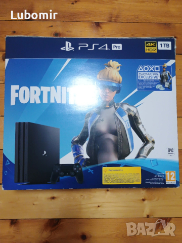 PlayStation 4 Pro – Отлично състояние, готов за игра!